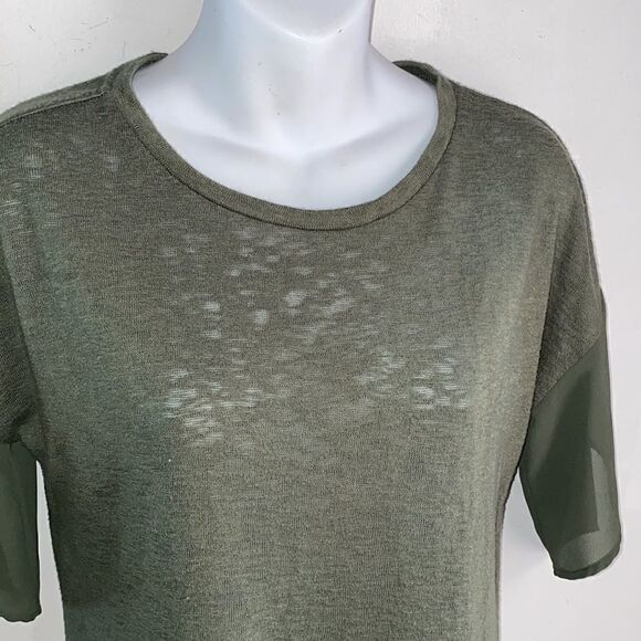 BOBEAU Olive Green Burnout Flutter Sleeve Top-M - Picture 2 of 6